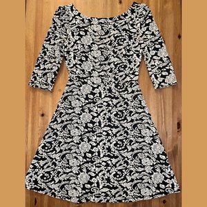 ARK & CO Black & White Jacquard Dress - Sz S